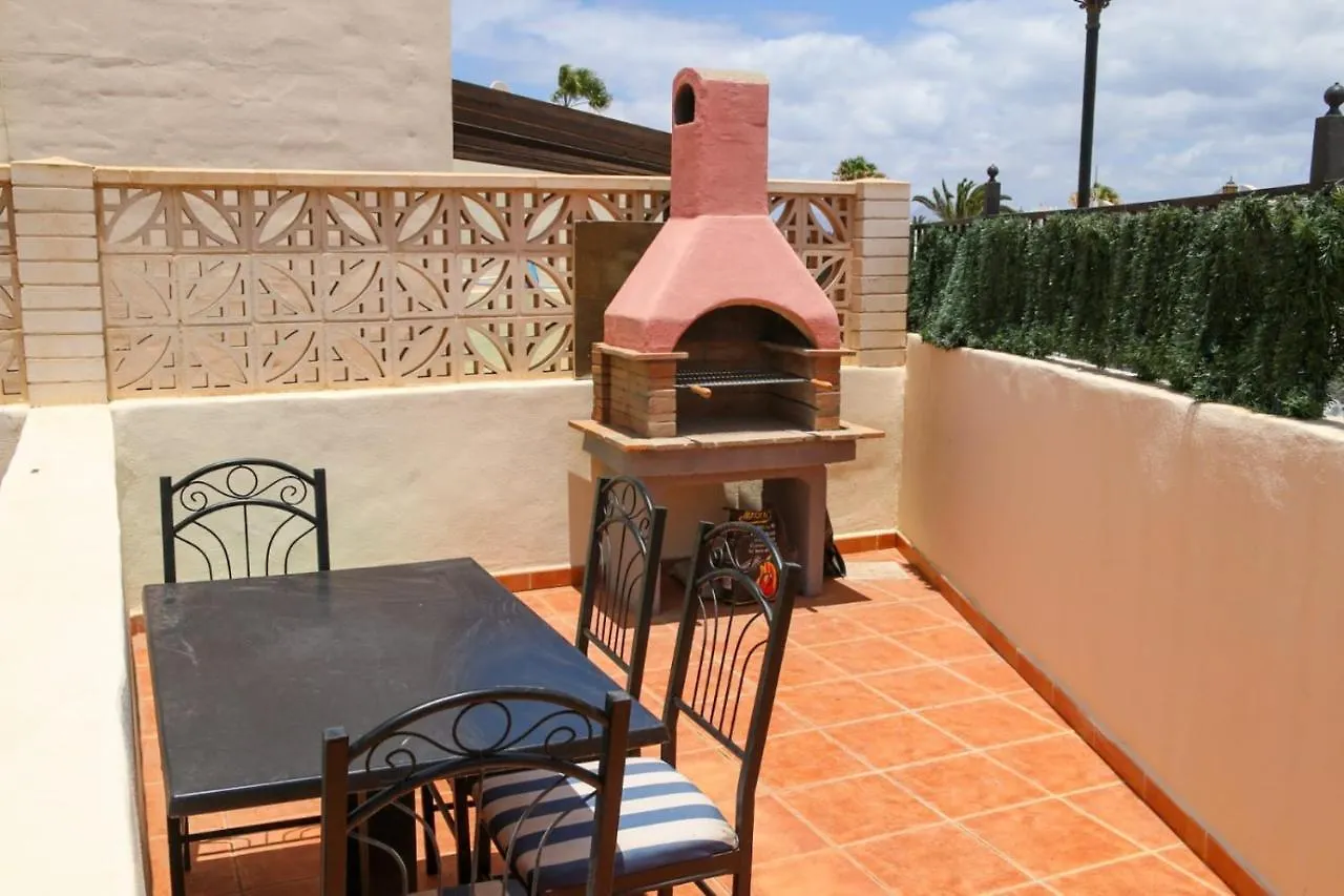 Сasa de vacaciones Villa con piscina cerca de las dunas de corralejo España